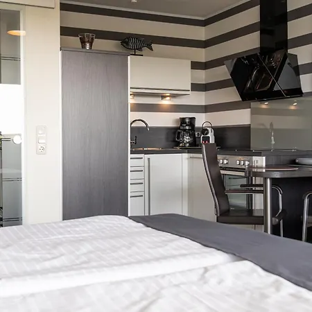 Encoreone Apartament *